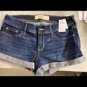 Hollister short short low rise shorts